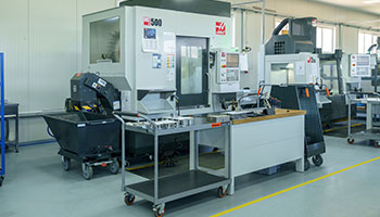CNC milling machine Haas UMC-500